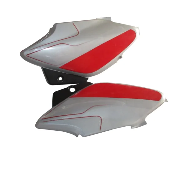 side-panel-cover-hero-splendor-i-smart-silver-sport-red-bike Hero Splendor i Smart Silver Side Panel