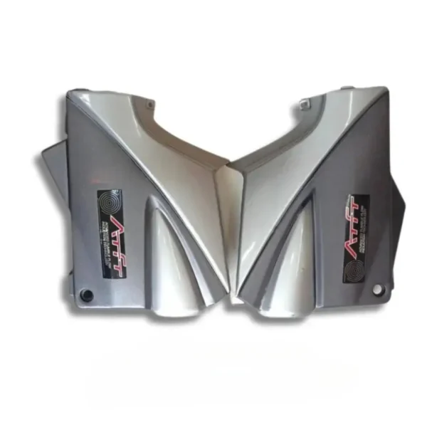 Side Panel for Hero CBZ Xtreme Old Model Silver